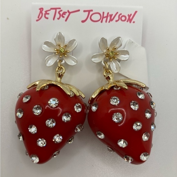BETSEY JOHNSON 3D Enamel & Crystal Studded Strawberry Earrings & Flowers NWT - Picture 2 of 5
